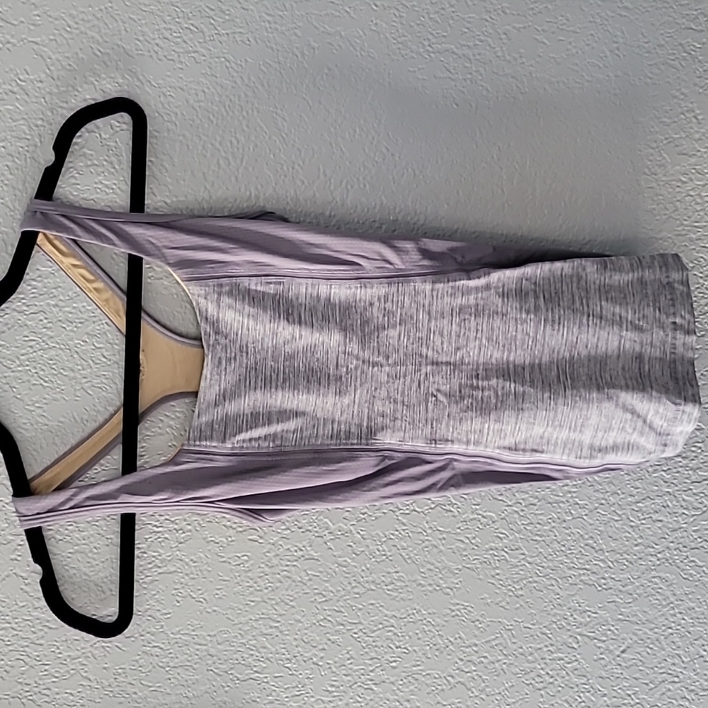 Lululemon workout tank